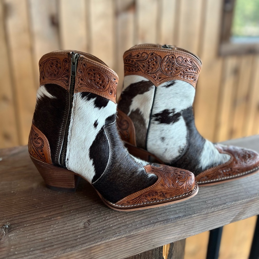 💯Hand Tooled Leather Genuine Cowhide Women Bootie Boot Boho Western Shoe ankle - Picture 10 of 16